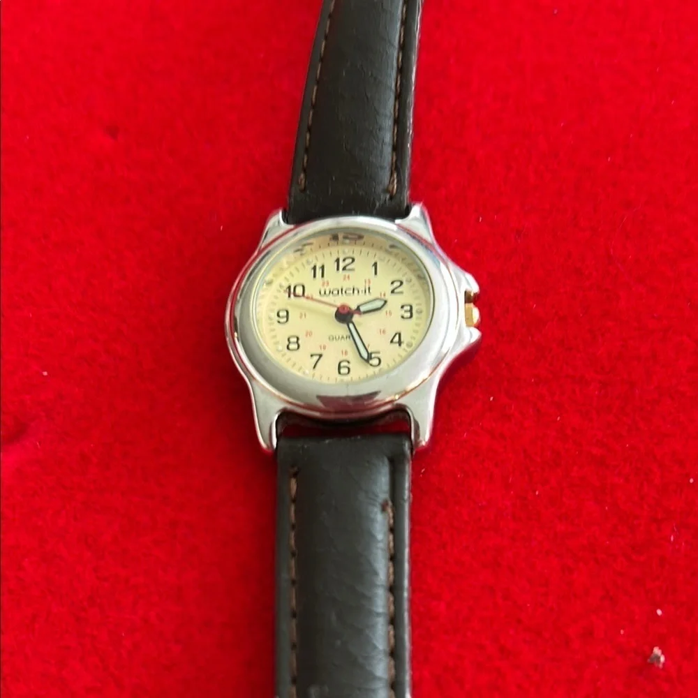 Watch-It Silver and Cream Watch